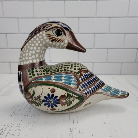 Folk Art Hand Painted Mexico Duck Figurine - Picture 15 of 16